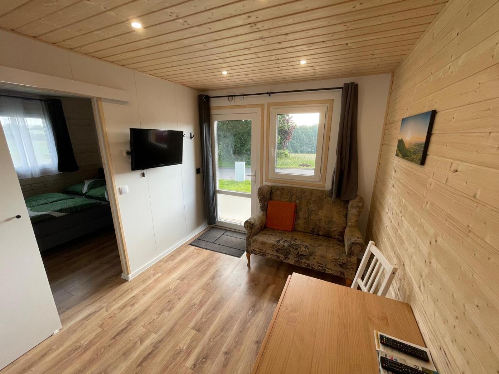 Tinyhaus #1 Huelben - Ortsrand - Kostenlose Parkplaetze Hulben Luaran gambar