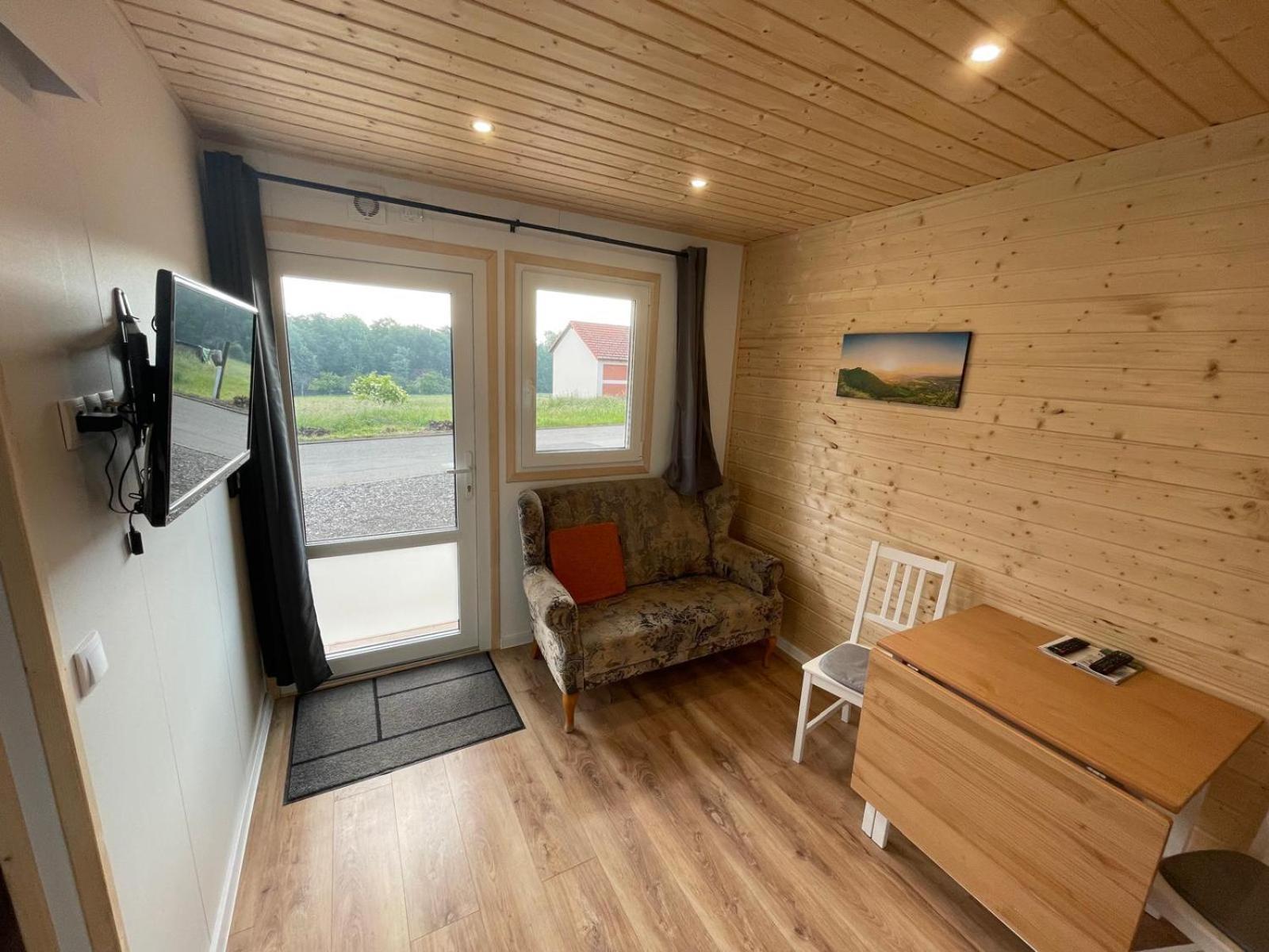 Tinyhaus #1 Huelben - Ortsrand - Kostenlose Parkplaetze Hulben Luaran gambar
